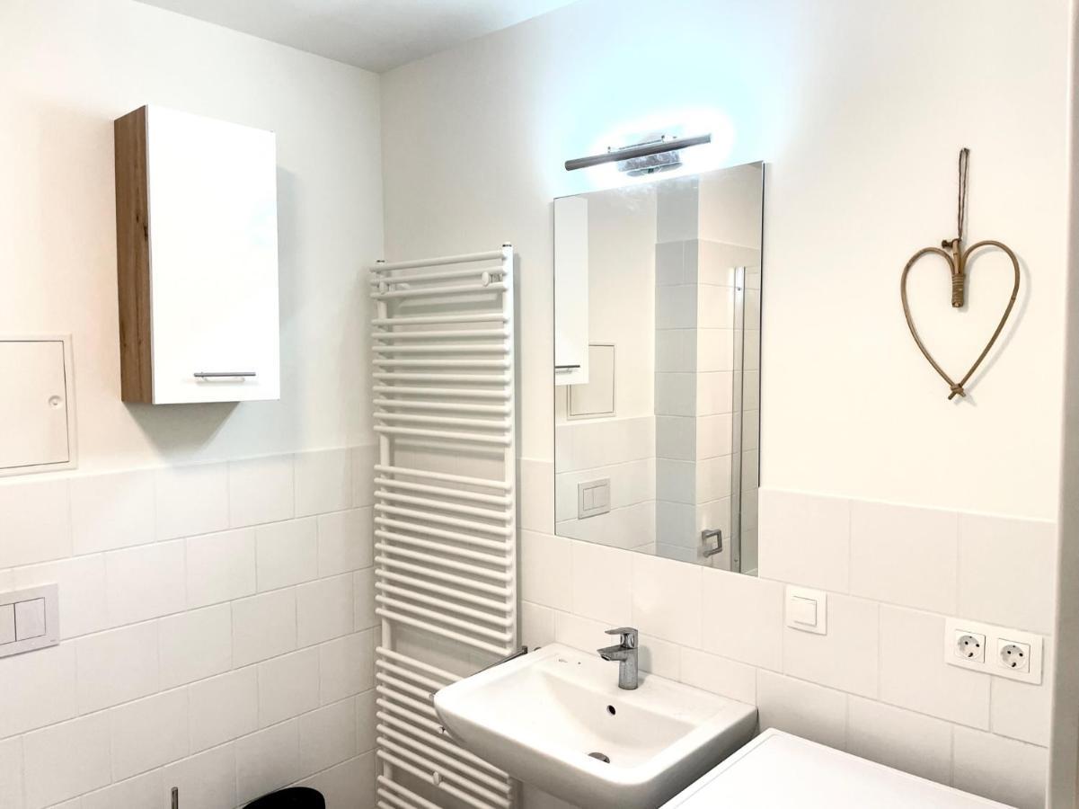 Apartament Bright Modern Flat With Balcony Wiedeń Zewnętrze zdjęcie